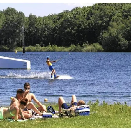 Family Near Hoge Veluwe Park 度假居 福尔特赫伊曾