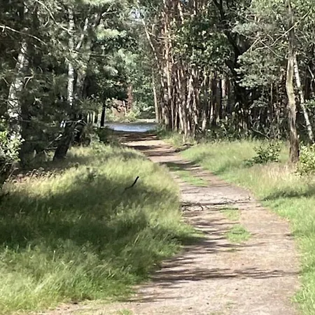 度假居 Family Near Hoge Veluwe Park 福尔特赫伊曾